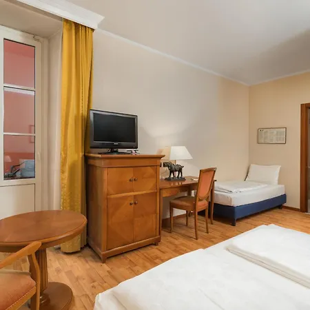Hotel Eden