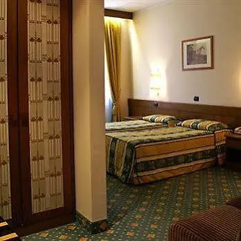 Hotel Eden